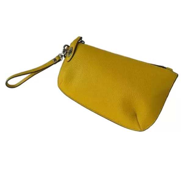 Celine - Image 4
