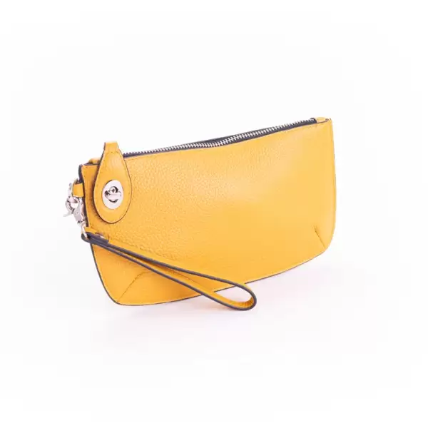 Celine - Image 2